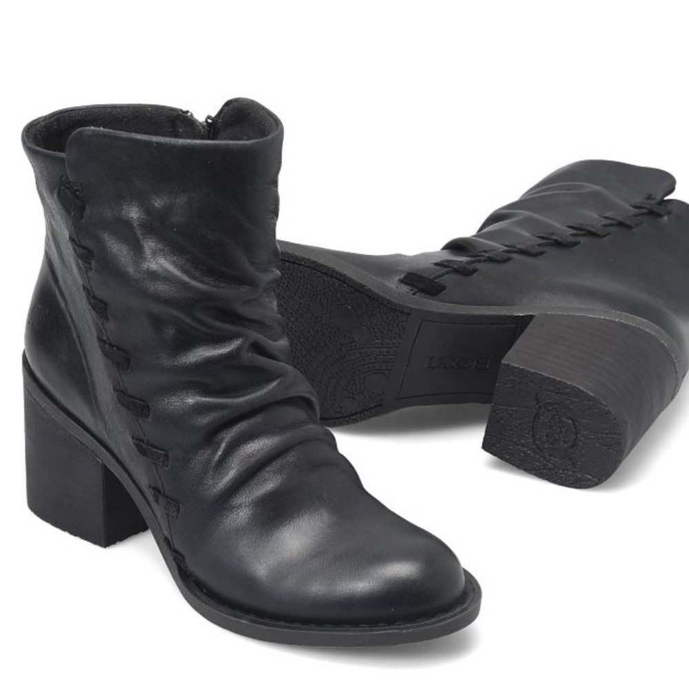 Born Toni Black Leather Block Heel Ankle Boots 9.5 NWT